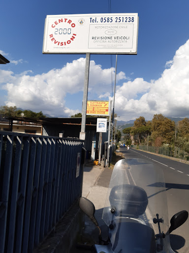 Centro Revisioni Auto Moto Servizio Gomme -Tagliandi - Thumbnail