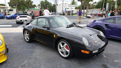 Photos of Suncoast Porsche