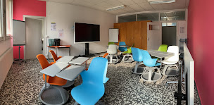 Photo n°2 de Atelier Canopé 39 Lons le Saunier à Lons-le-Saunier (Centre de formation)