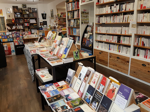 Les Chemins de Traverse Gallery - France