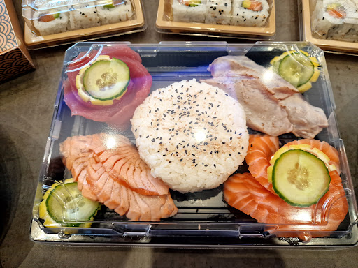 Photo 2 - O'mimi Sushi