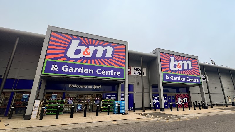 B&M Home Store with Garden Centre photo 2