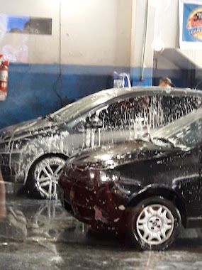 Sucre Car Wash, Author: Miguel Arjona