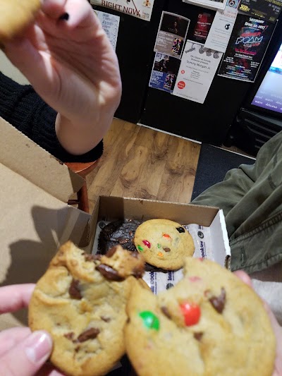 Insomnia Cookies