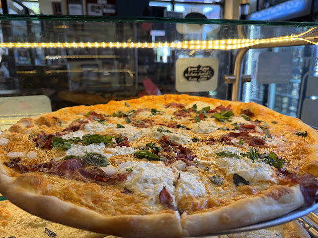 Pasquale's Neighborhood Pizzeria by null