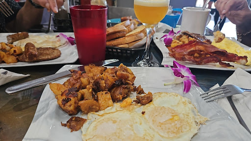Nunos Cafe - Visual