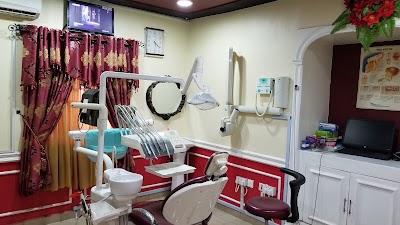 Photos of Shalom dental clinic