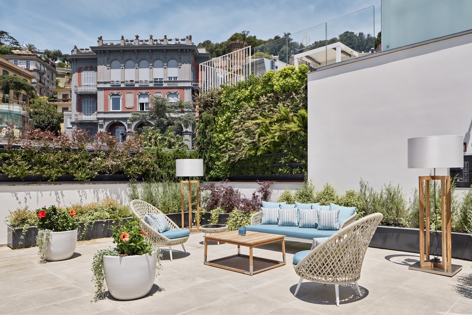 De Bonart Naples, Curio Collection by Hilton