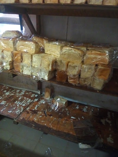 Photos of Oreoluwa Bakery.
