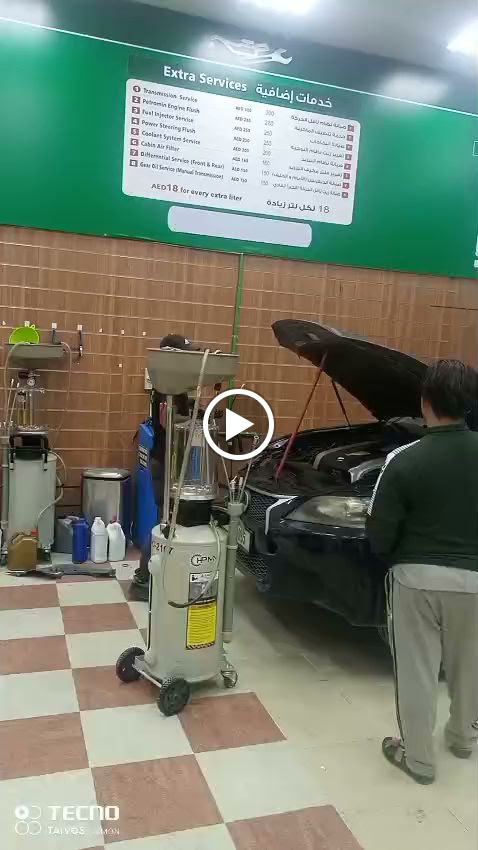 Castrol Oil Change | 24/7 Auto Repair Garage in RAK - صورة 4