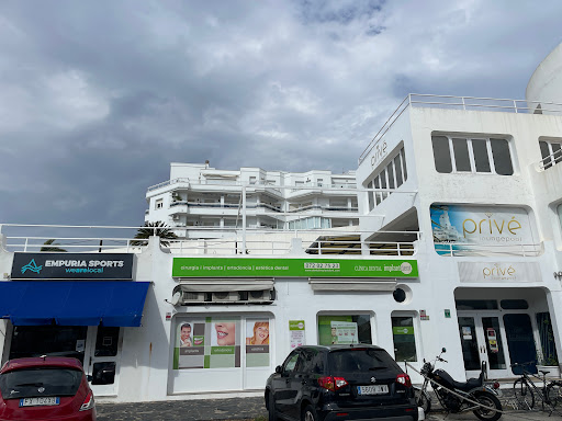Clínica Dental Implantdent Empuriabrava - Thumbnail