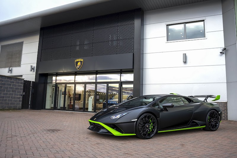 Lamborghini Leicester photo 2