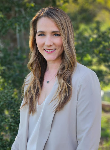 Allison Hackett - Visual