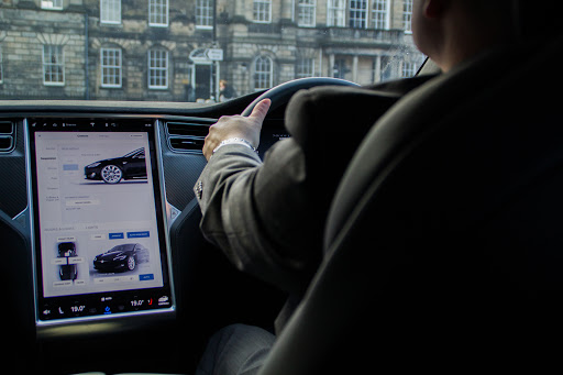 Ecosse EV - Tesla Chauffeur Service & Rental
