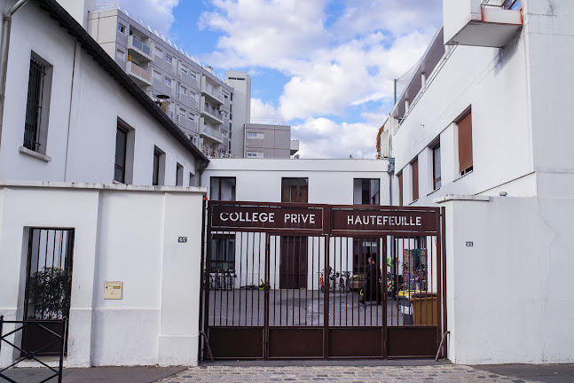 Opinii despre Collège-Lycée privé Hautefeuille în Courbevoie - École