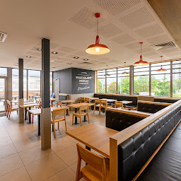 Photo n°48 de KFC BOBIGNY à Bobigny (Restaurant de hamburgers)