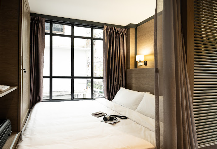 Warm Window Silom by null