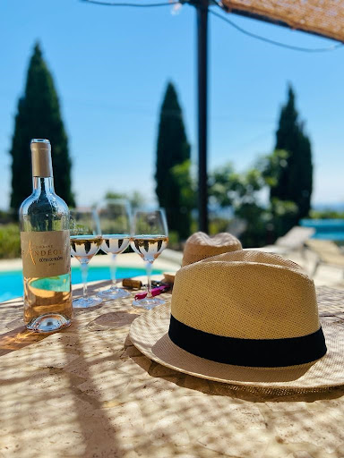 Photo de Mas La Garrigue | Location gîte Cairanne avec piscine à Tulette (26790)