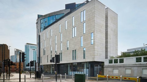 Four Points Flex by Sheraton Cardiff