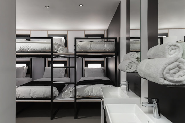 2 Aspland Grove, London E8 1FJ, United Kingdom