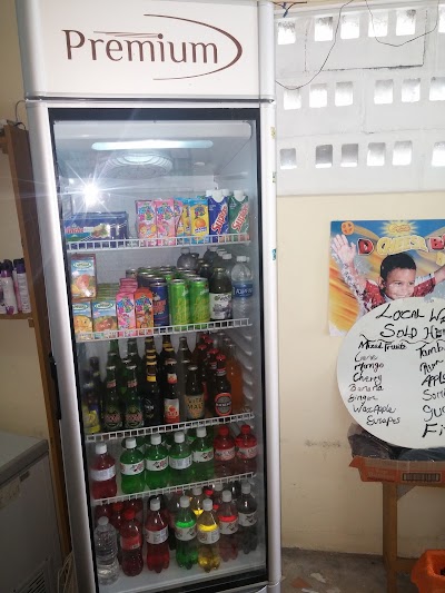 Photos of Cecils Mini Mart And Bar