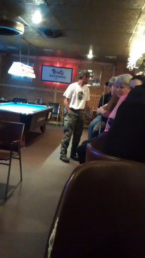 RJ's Bar - Visual