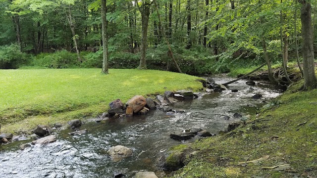 Tomahawk Lake
