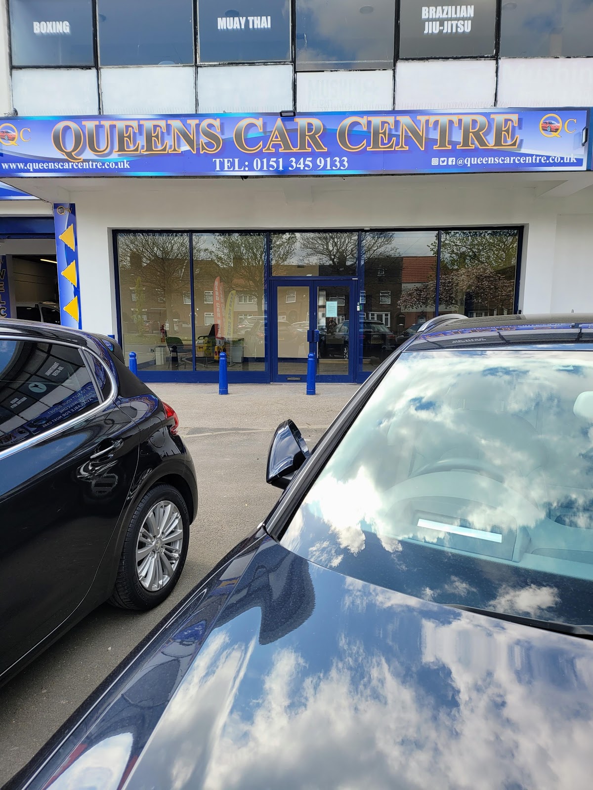 Queens car centre