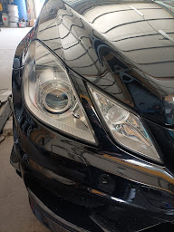 Photo n°5 de Garage Raven's Auto à Saint-Julien-Mont-Denis (Garage automobile)