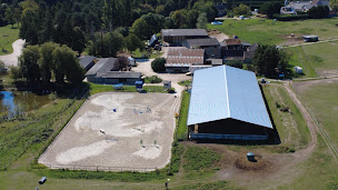 Photo n°15 de Association Equestre de la Poulardiére à Marcilly-en-Villette (Club de sport)