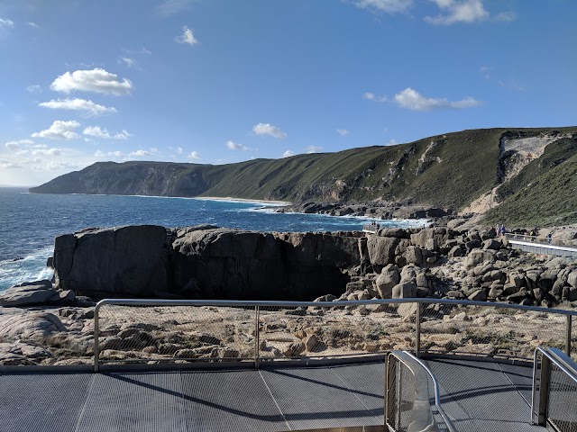 The Gap and Natural Bridge Car Park