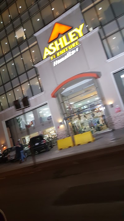 Photos of Ashley Furniture Homestore - Showroom