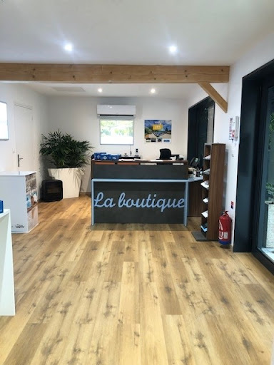 Photo de Piscines DESJOYAUX - AQUA DP DOMBES à Bourg-Saint-Christophe (01800)