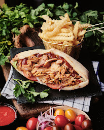 Photo n°8 de Planète Food I Fast Food I Restaurant I Restaurant Africain I Burger à Massy (Restaurant de tacos)