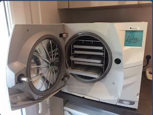 Photo n°5 de Docteur Parinaz Dussart-Safari à Cagnes-sur-Mer (Dentiste)