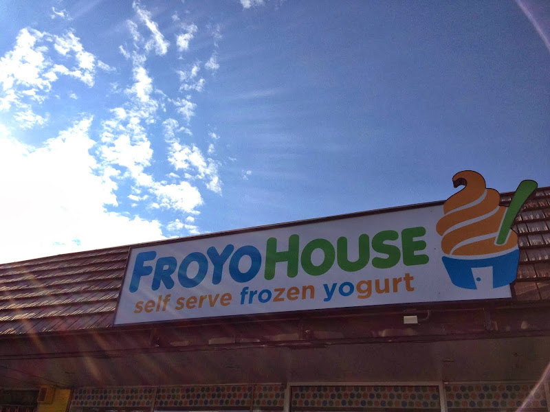 Froyo House — photo