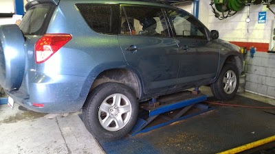 Photos of Tire Kingdom