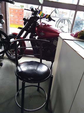 Royal Enfield - Agra Motor Cycle House, Author: narayan singh