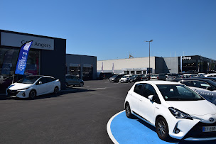 Photo n°40 de Toyota - GCA - Angers à Angers (Vendeur de voitures d'occasion)