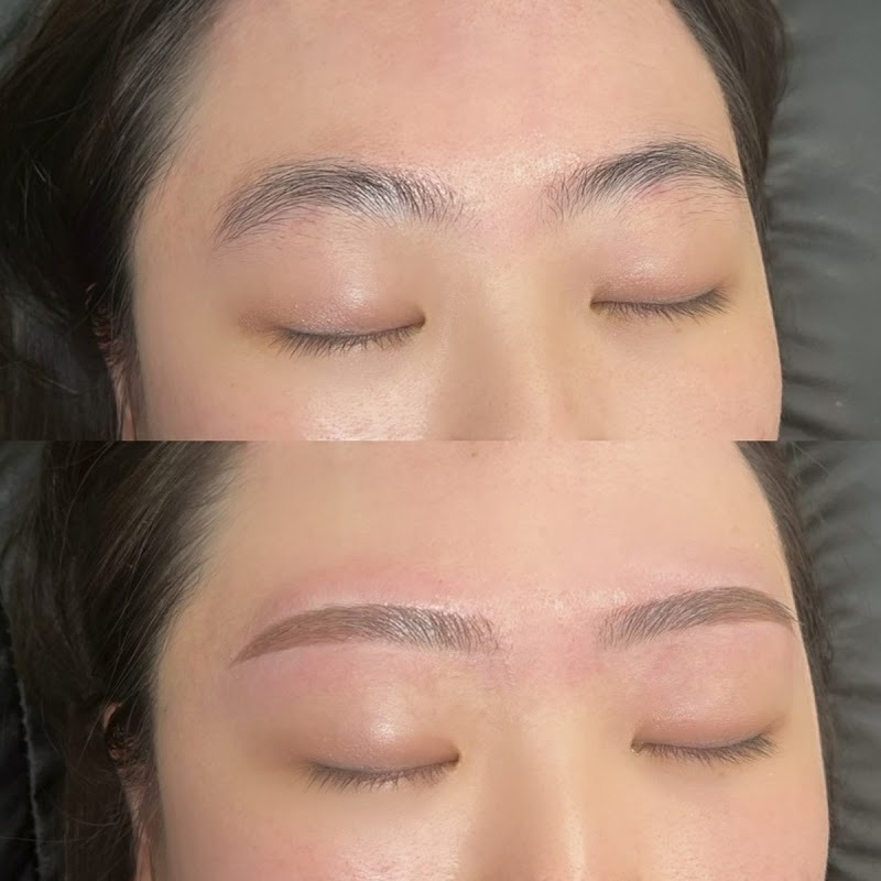 ロレインブロウ藍住店