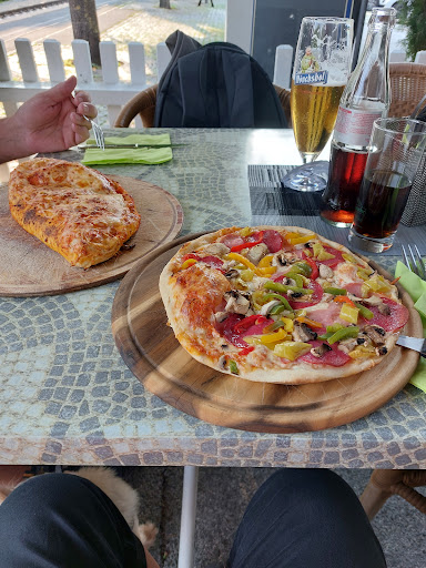 Ristorante Pizzeria La Lucciola - Thumbnail