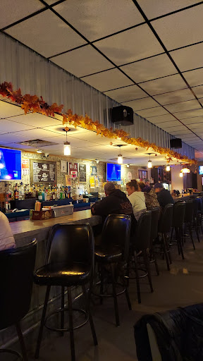 Lori Ann's Bar - Thumbnail