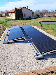 Photo n°1 de RWT Energy Bordeaux - Photovoltaïque et électricité à Martillac (Service d'installation électrique)