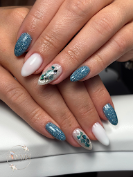 Photo n°18 de JOnails concept à Peseux (Salon de manucure)