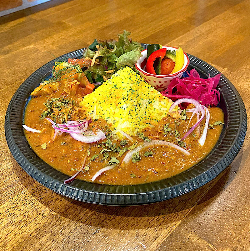 ヒロカリー 沖縄スパイスカレー / Okinawa Spice Curry HiroCurry