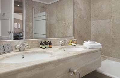 Photos of NJV Athens Plaza