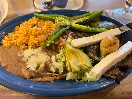 Wholly Guacamole Mexican Grille - Thumbnail