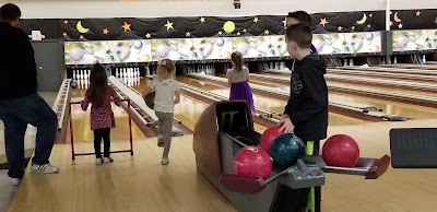 Hoebowl Bowling Center