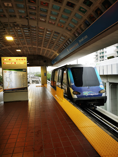 Brickell Station - Visual