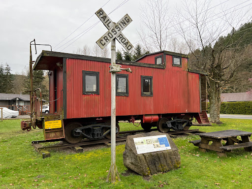 Red Caboose - Visual